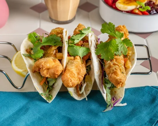 Battered fish tacos with slaw and chipotle mayo at Zee's Cafe