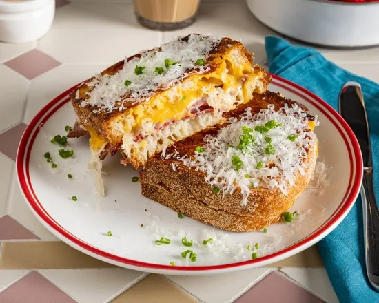 A Reuben sandwich with corned beef and sauerkraut at Zee's Cafe